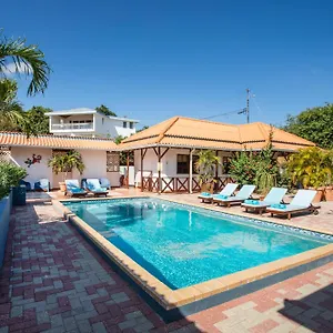 Bloublou Curacao Villa Jan Thiel