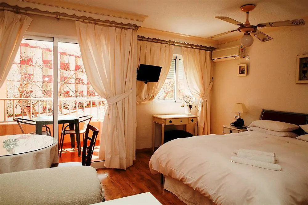 Palm Beach Club Apartamentos Carihuela Τορρεμολίνος 0*,